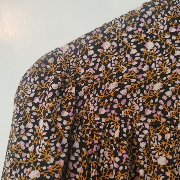 Black Bull Blouse – Size L – Black (Pink, White & Gold Floral Pattern) - Picture 4 of 6